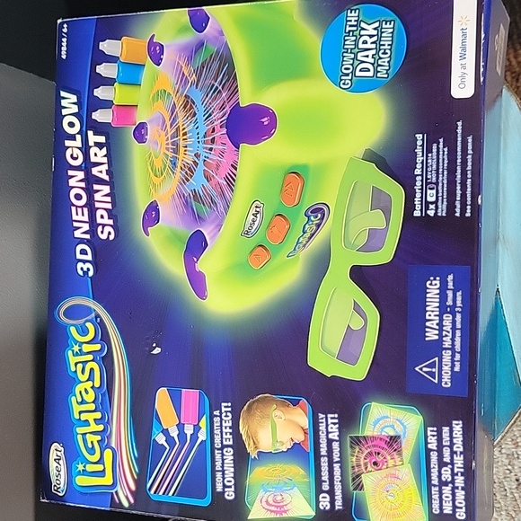 Other - Lightastic 3D Neon Glow Spin Art Toy